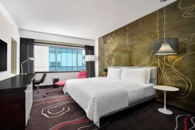 客房，1张King床 — Le Meridien Saigon